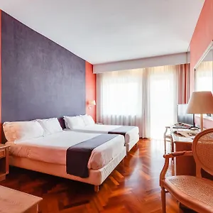 Culture Capodimonte Hotel Neapel